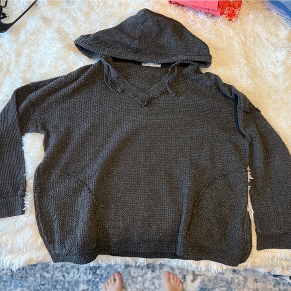 7–Women’s waffle knit Charcoal Gray hooded frayed edges hoodie - Picture 1 of 3